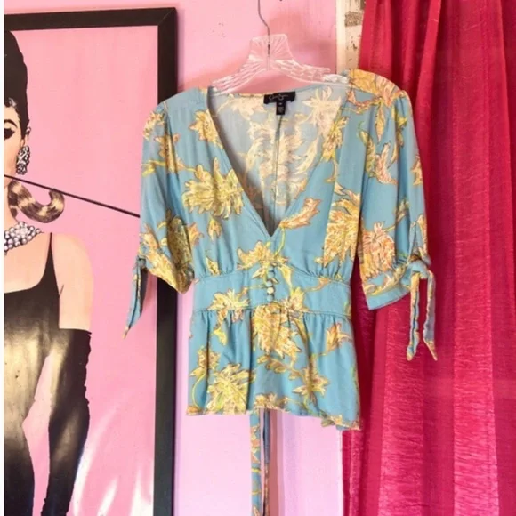 Jessica Simpson Mediterranean Plunge Neck Cropped Blue Floral Blouse Women’s Sm - Picture 1 of 7